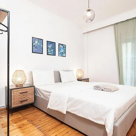Houseloft Rotonda Apartment